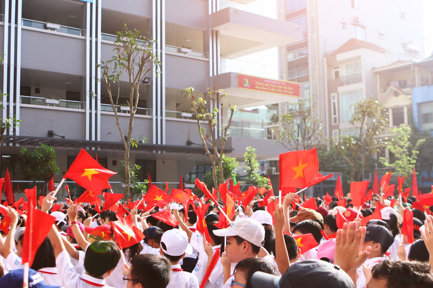 Học sinh THCS ở Hà Nội được nghỉ Tết Mậu Tuất 10 ngày liên tục