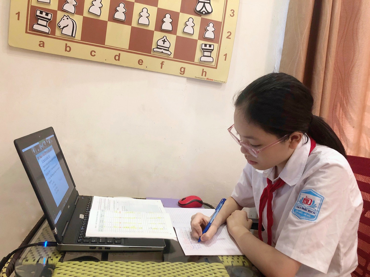 Kỳ thủ Nguyễn Bình Vy giành 2 huy chương tại Giải vô địch cờ vua online trẻ Đông Á năm 2021